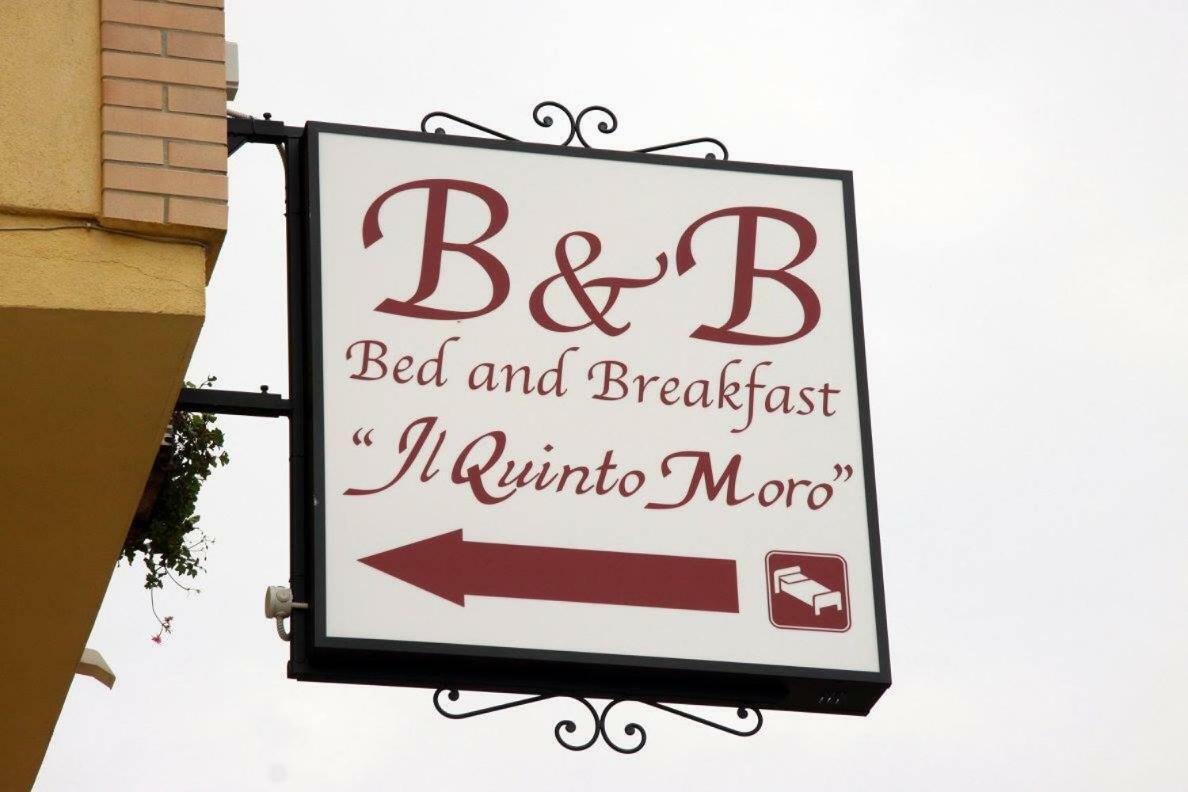 Il Quinto Moro Hotell Arbus Exteriör bild